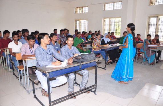 K V K College Of Pharmacy Hyderabad Labs Infrastructure photo 8